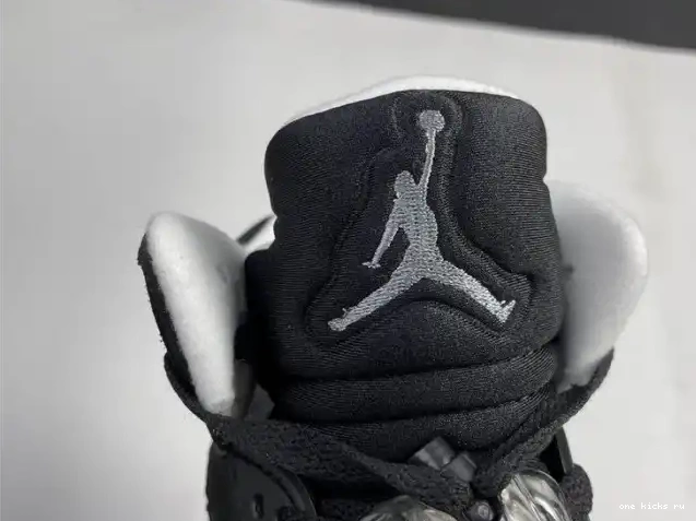 Rep Onekick JORDAN AIR OREO 5 CT4838-011 0405
